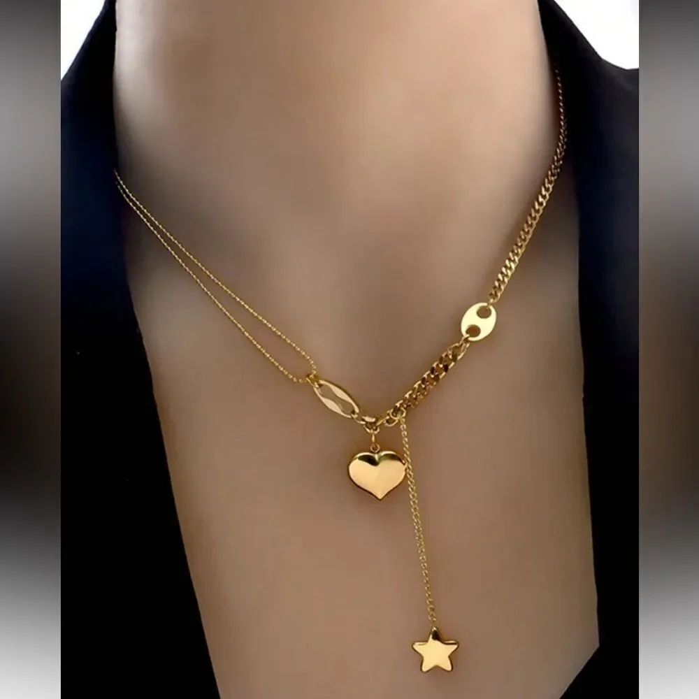 Gold Heart and Star Pendant Necklace A1251